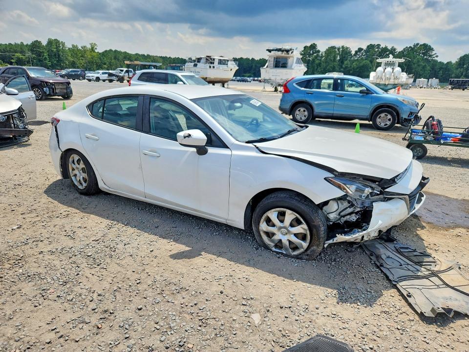 Photo 4 from auction – 2016 MAZDA 3 with VIN 3MZBM1T77GM321209