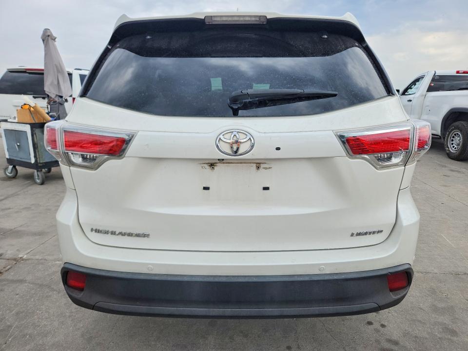 صورة رقم 6 من المزاد - 2015 TOYOTA HIGHLANDER مع VIN 5TDYKRFH7FS064394