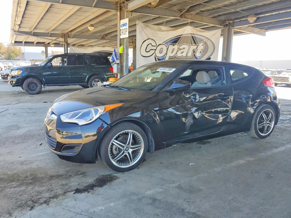 HYUNDAI VELOSTER 2013 z numerem VIN KMHTC6AD7DU177342 - Zdjęcie z aukcji