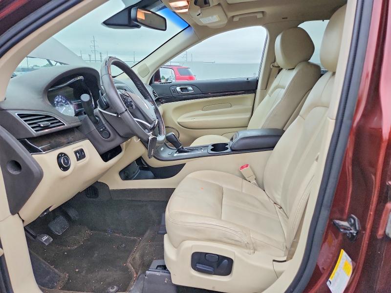 Photo 7 from auction – 2015 LINCOLN MKT with VIN 2LMHJ5AT2FBL02029