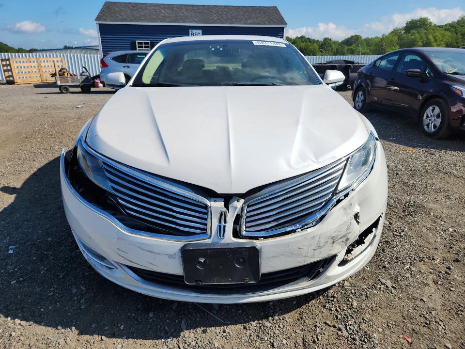 Zdjęcie 5 z aukcji – 2013 LINCOLN MKZ z VIN 3LN6L2GK2DR800871