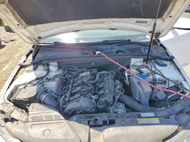 Photo 11 from auction – 2016 AUDI A4 with VIN WAUDFAFL9GN009507