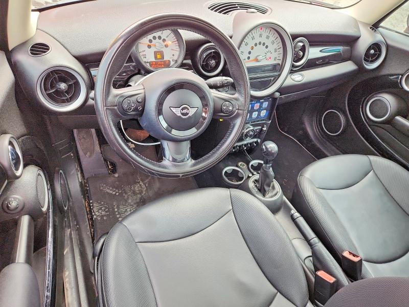 Photo 8 from auction – 2012 MINI COOPER with VIN WMWSU3C50CT258802
