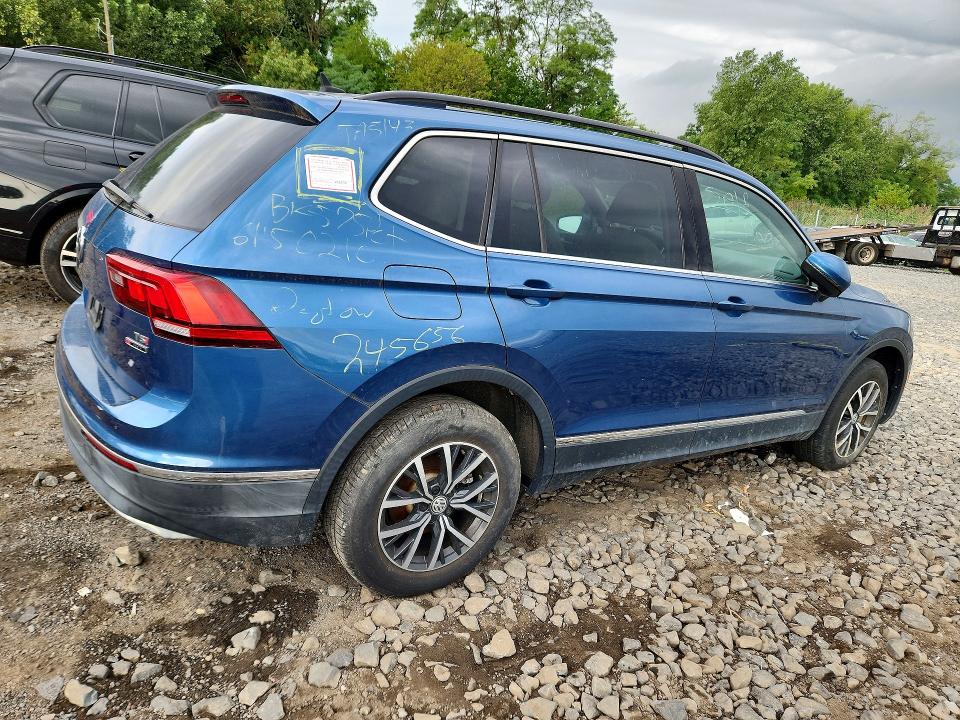 Снимка 3 от търг – 2018 VOLKSWAGEN TIGUAN с VIN 3VV2B7AX6JM223165