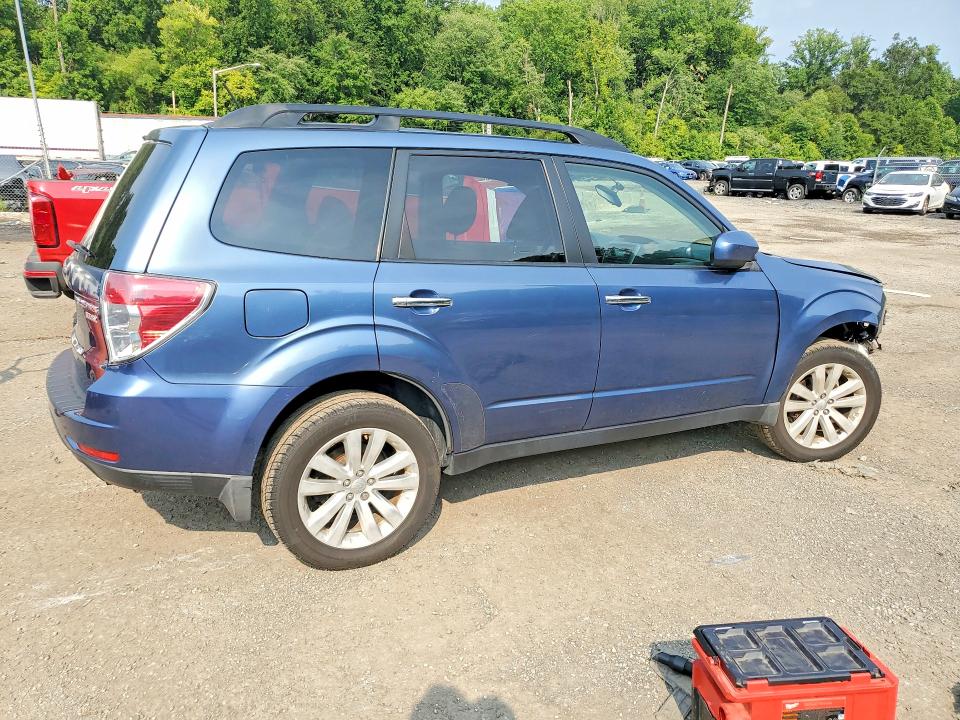 Zdjęcie 3 z aukcji – 2011 SUBARU FORESTER z VIN JF2SHADC3BH752079
