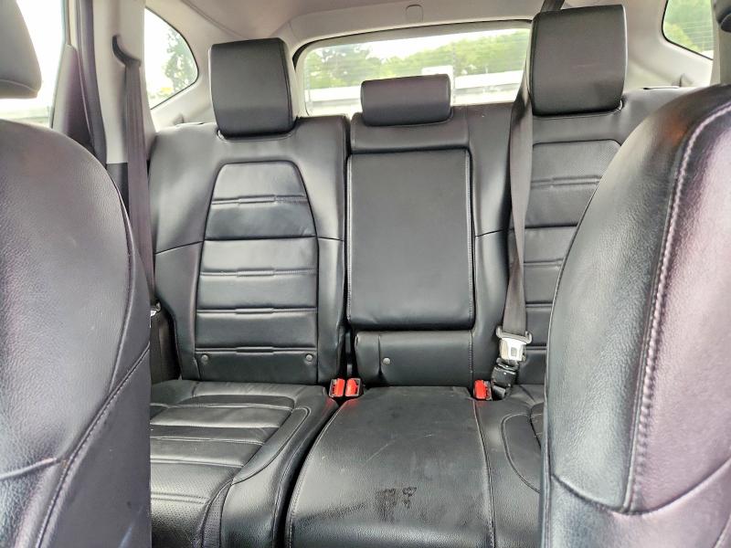 Photo 10 from auction – 2019 HONDA CR-V with VIN 2HKRW2H86KH621258