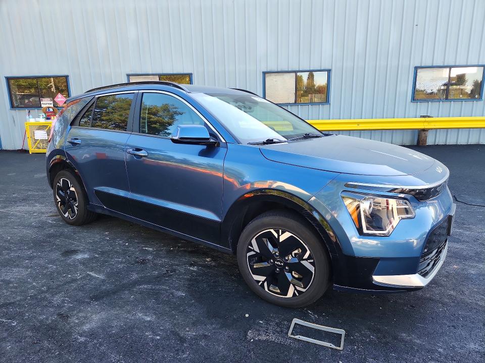 Photo 4 from auction – 2023 KIA NIRO with VIN KNDCR3L16P5036541