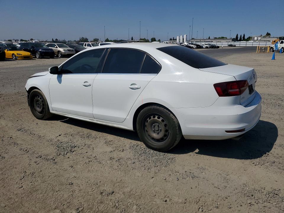 Photo 2 from auction – 2017 VOLKSWAGEN JETTA with VIN 3VW2B7AJ2HM371220