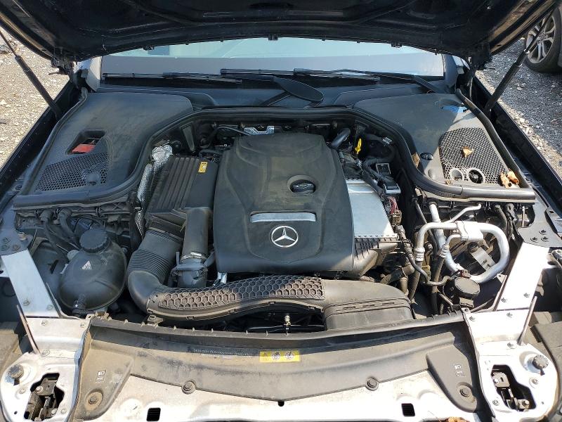 Photo 11 from auction – 2017 MERCEDES-BENZ E with VIN WDDZF4KB2HA128909