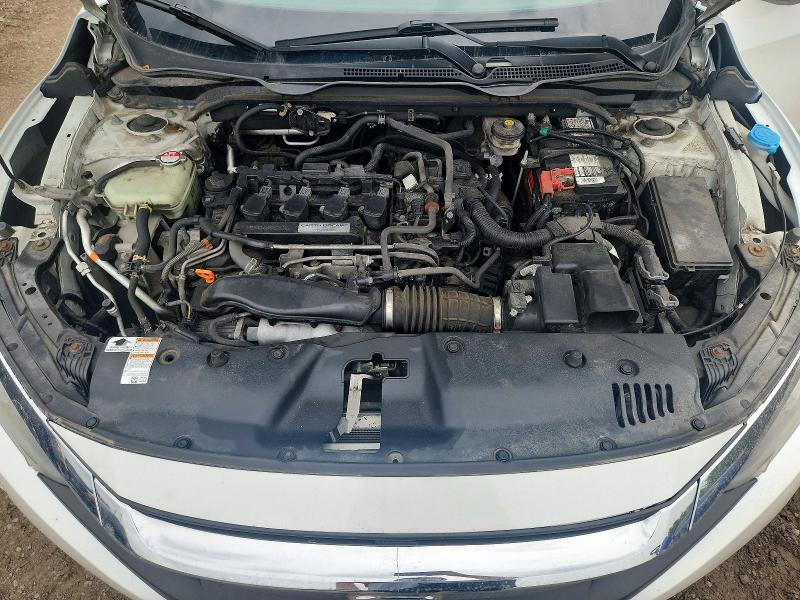 Photo 11 from auction – 2017 HONDA CIVIC with VIN 2HGFC1F9XHH104856
