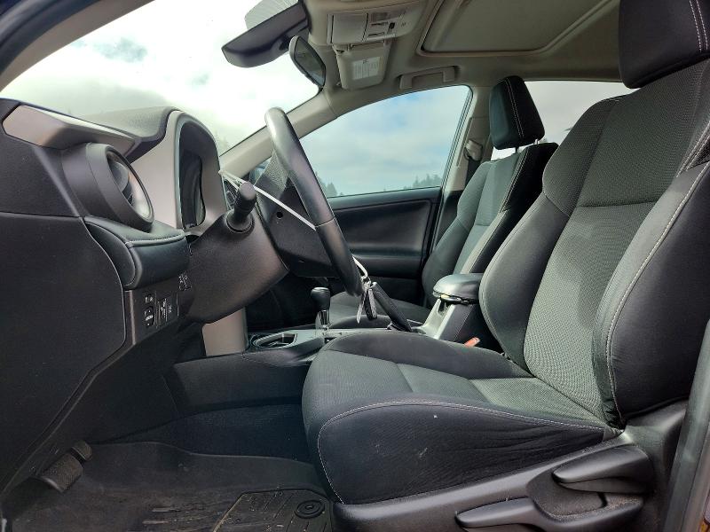 Фото 7 с аукциона – 2018 TOYOTA RAV4 с VIN 2T3RFREV1JW757789