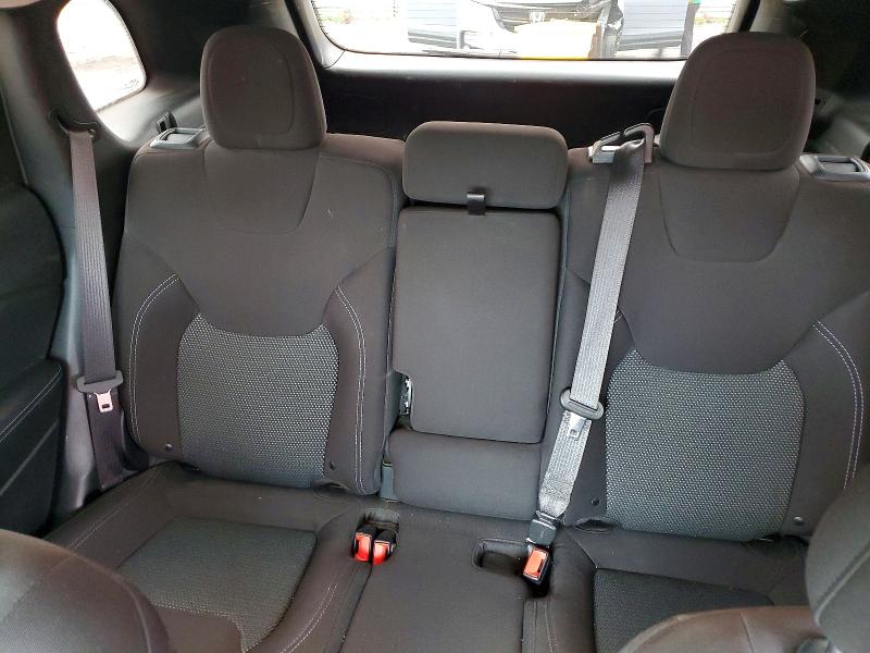 صورة رقم 10 من المزاد - 2019 JEEP CHEROKEE مع VIN 1C4PJLCB9KD454446