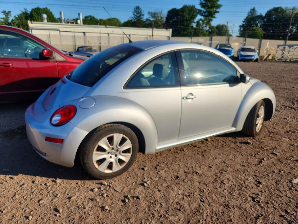 Photo 3 from auction – 2008 VOLKSWAGEN NEW BEETLE with VIN 3VWPG31C28M501479