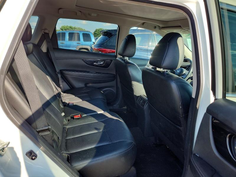 Photo 11 from auction – 2019 NISSAN ROGUE with VIN 5N1AT2MVXKC748331
