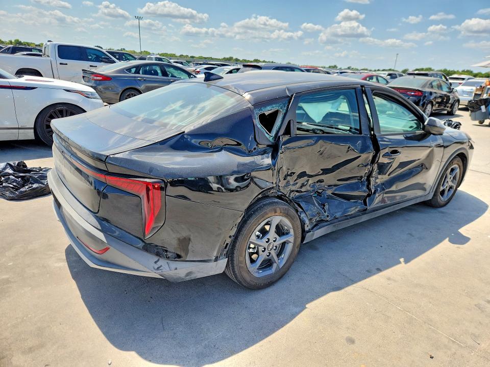 Foto 3 de la subasta – 2026 KIA K4 con VIN 3KPFT4DE1TE374711