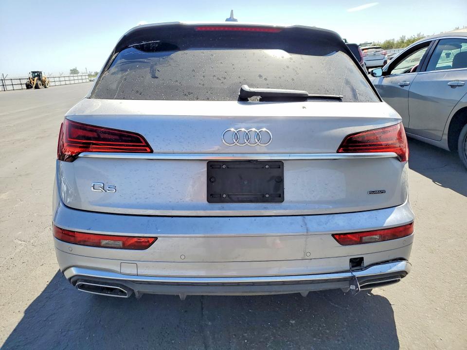 Снимка 6 от търг – 2023 AUDI Q5 с VIN WA1GAAFY1P2108229