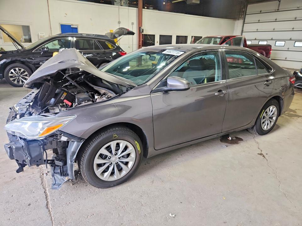 TOYOTA CAMRY 2017 with VIN 4T1BF1FK6HU682033 - Photo from auction