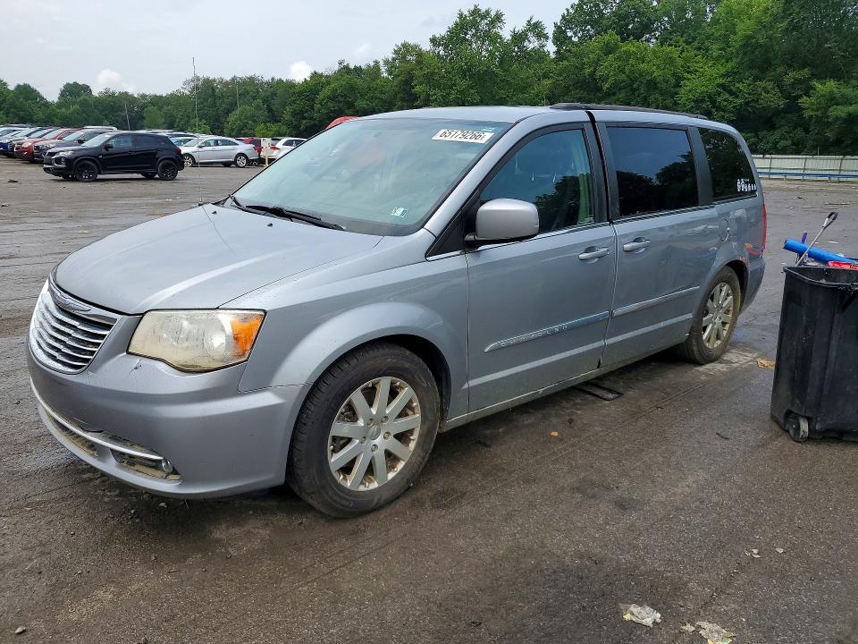 2015 CHRYSLER TOWN & COUNTRY