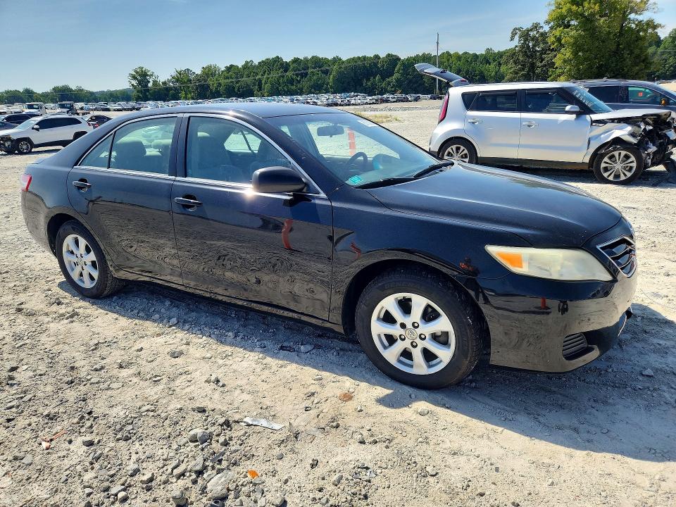 Photo 4 from auction – 2011 TOYOTA CAMRY with VIN 4T4BF3EK3BR184477