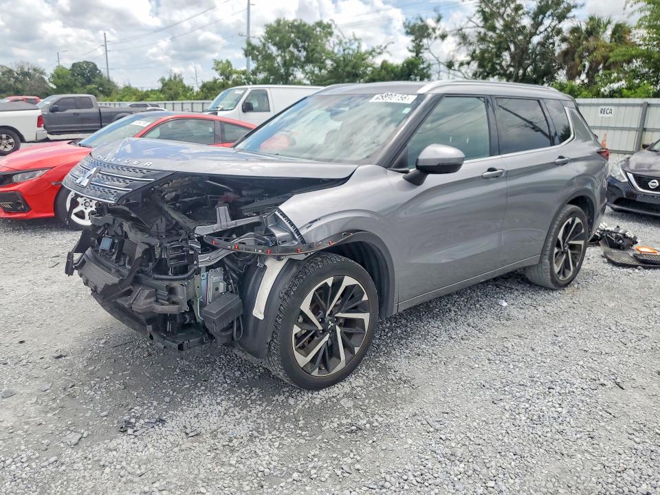 MITSUBISHI OUTLANDER 2022 with VIN JA4J3VA85NZ062231 - Photo from auction