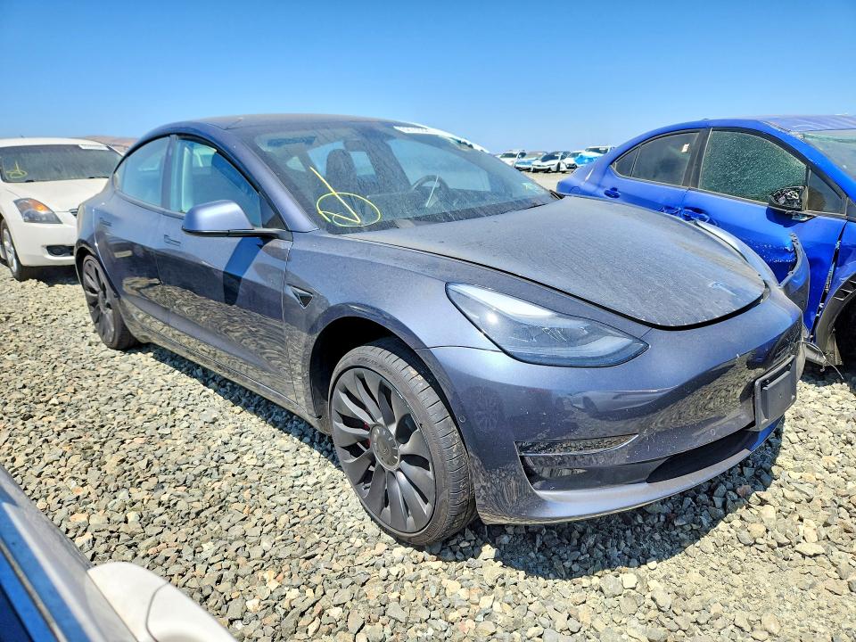 Photo 4 from auction – 2021 TESLA MODEL 3 with VIN 5YJ3E1EC8MF093669