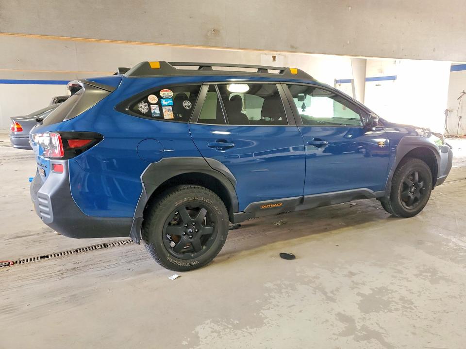 Photo 3 from auction – 2024 SUBARU OUTBACK with VIN 4S4BTGUD1R3136764