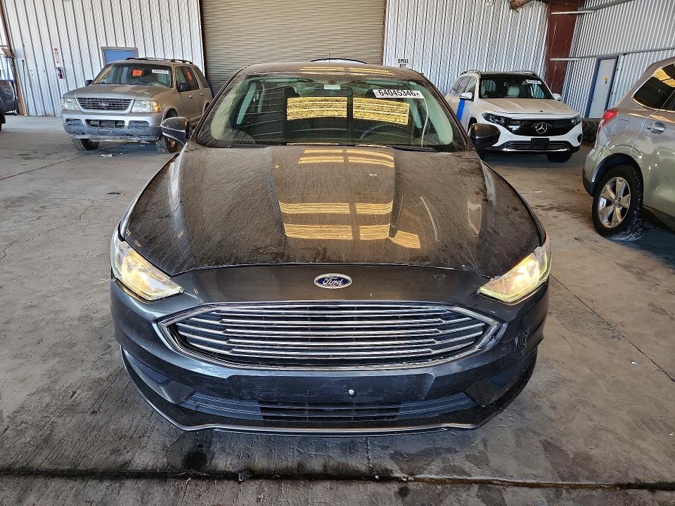 Photo 5 from auction – 2018 FORD FUSION with VIN 3FA6P0HD6JR233269