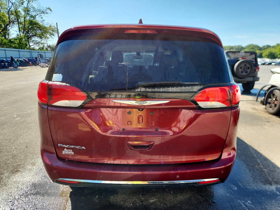 Photo 6 from auction – 2017 CHRYSLER PACIFICA with VIN 2C4RC1BG1HR510700