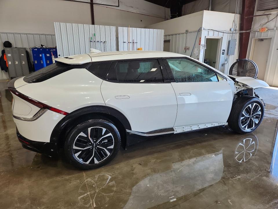 Photo 3 from auction – 2024 KIA EV6 with VIN KNDC3DLC7R5614822