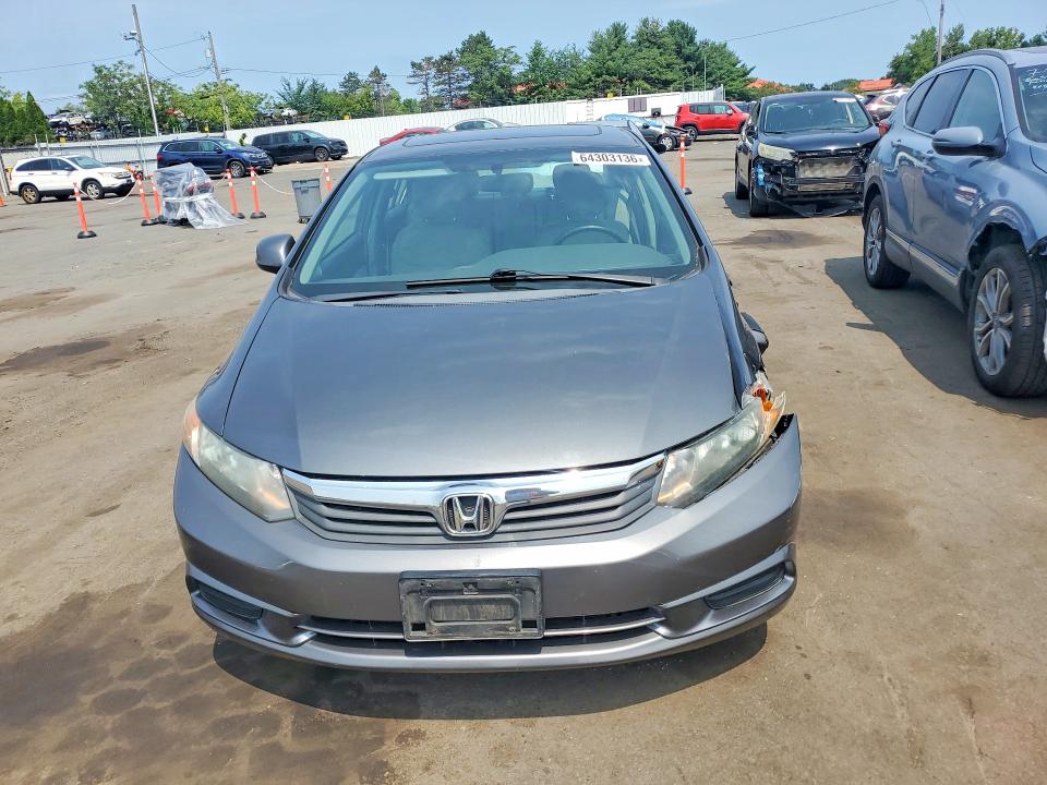 Photo 5 from auction – 2012 HONDA CIVIC with VIN 2HGFB2F98CH510796