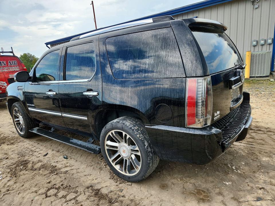Photo 2 from auction – 2012 CADILLAC ESCALADE with VIN 1GYS3CEF8CR288696