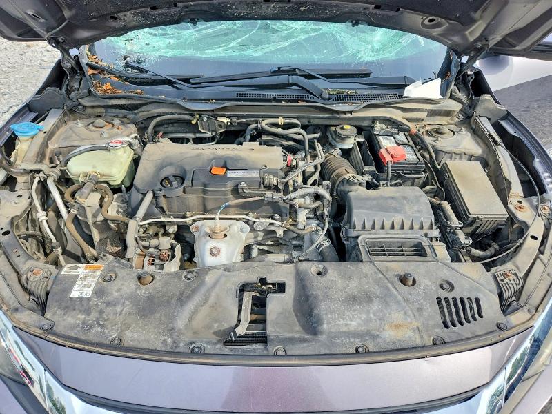 Photo 11 from auction – 2017 HONDA CIVIC with VIN 19XFC2F50HE001698