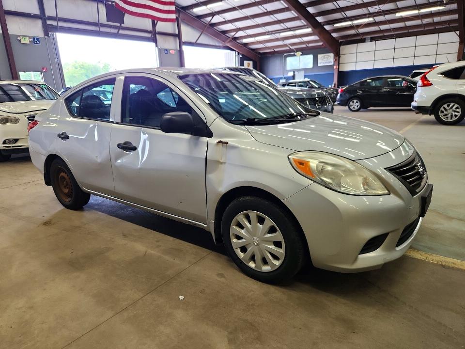 Photo 4 from auction – 2013 NISSAN VERSA with VIN 3N1CN7AP1DL842991