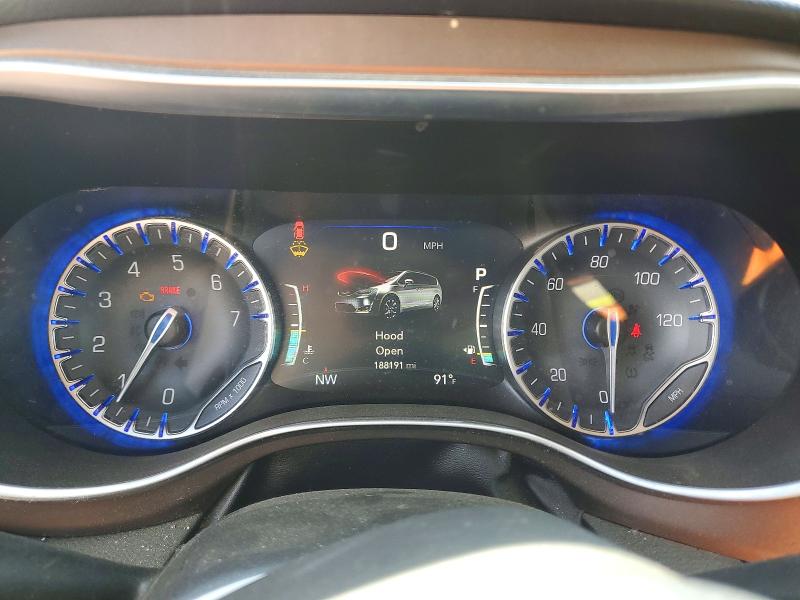 Photo 9 from auction – 2017 CHRYSLER PACIFICA with VIN 2C4RC1EGXHR538135