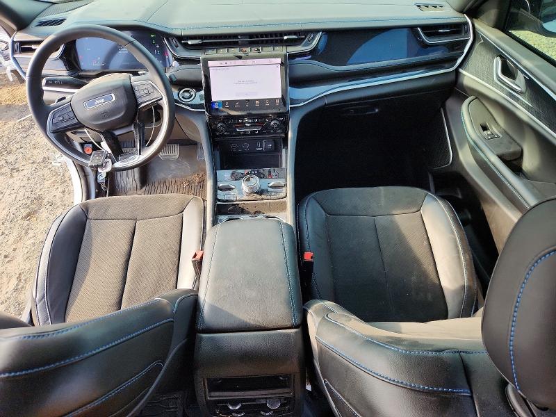 Снимка 8 от търг – 2022 JEEP GRAND CHEROKEE с VIN 1C4RJYC61N8748557