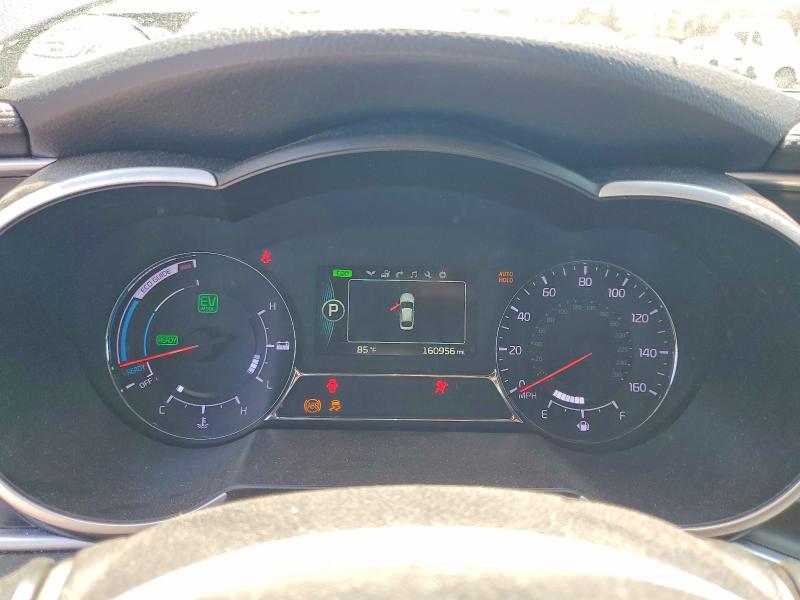 Photo 9 from auction – 2015 KIA OPTIMA with VIN KNAGN4ADXF5080635