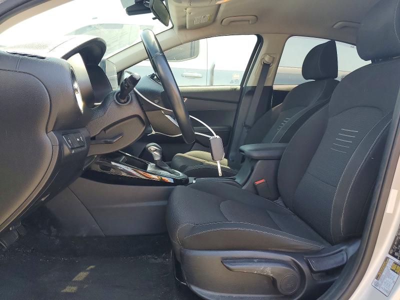 Photo 7 from auction – 2019 KIA FORTE with VIN 3KPF34AD7KE064427