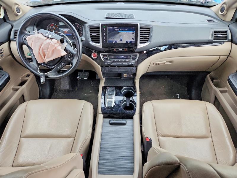 Photo 8 from auction – 2016 HONDA PILOT with VIN 5FNYF6H98GB043746