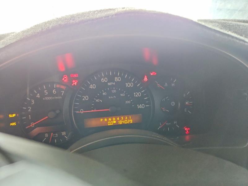 Photo 9 from auction – 2004 NISSAN TITAN with VIN 1N6AA07B74N552772