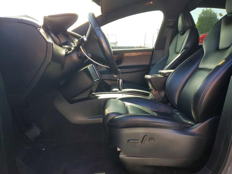Photo 7 from auction – 2020 TESLA MODEL X with VIN 5YJXCDE27LF239008