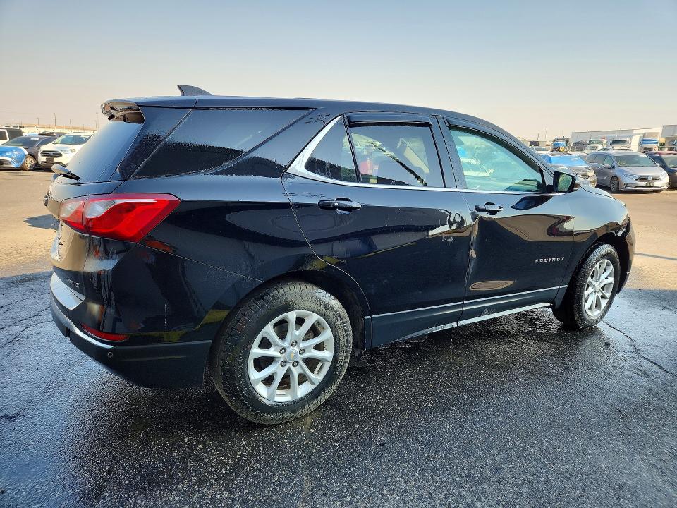 Photo 3 from auction – 2018 CHEVROLET EQUINOX with VIN 2GNAXSEV9J6322488