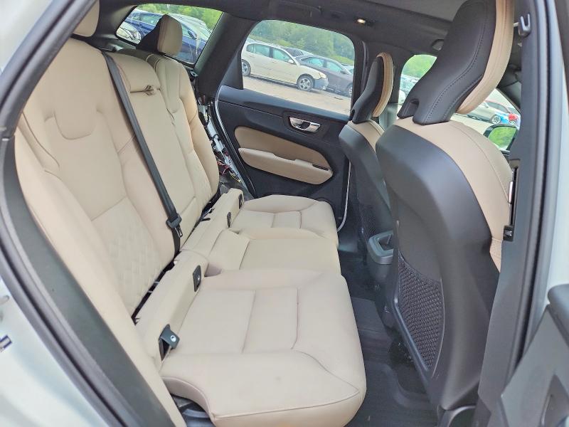 Photo 11 from auction – 2026 VOLVO XC60 with VIN YV4M12RC2T1390800