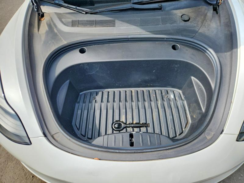 Photo 11 from auction – 2022 TESLA MODEL 3 with VIN 5YJ3E1EA2NF148519