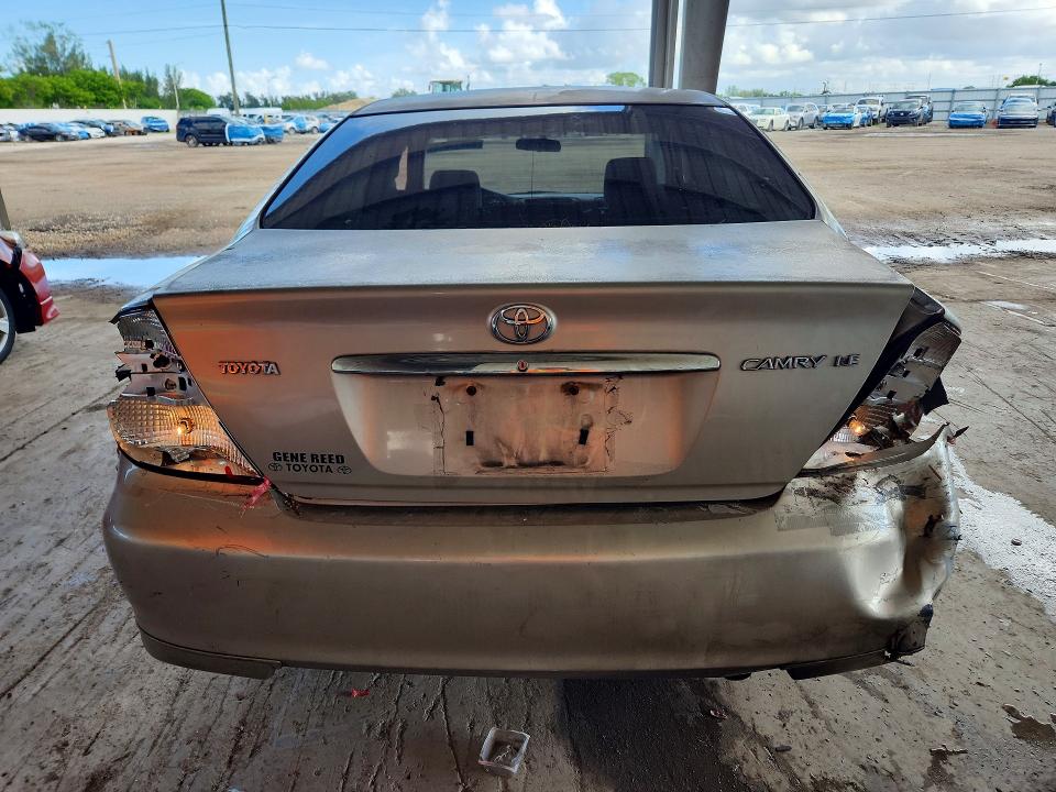 Photo 6 from auction – 2003 TOYOTA CAMRY with VIN 4T1BE32K53U189621