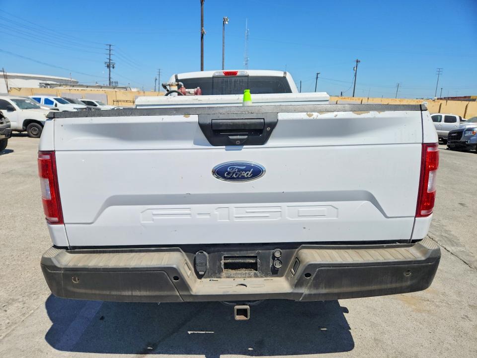 Photo 6 from auction – 2018 FORD F150 with VIN 1FTMF1CB8JKF59255