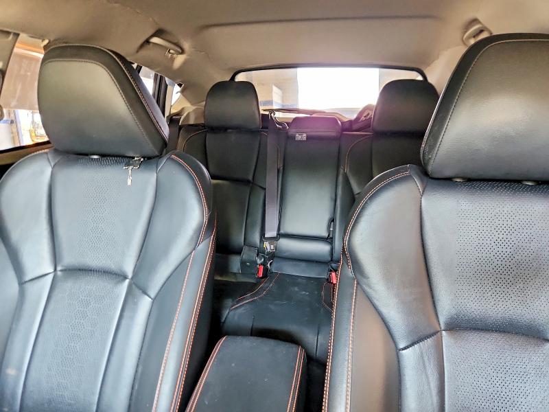 Photo 10 from auction – 2019 SUBARU CROSSTREK with VIN JF2GTAMC7KH309986
