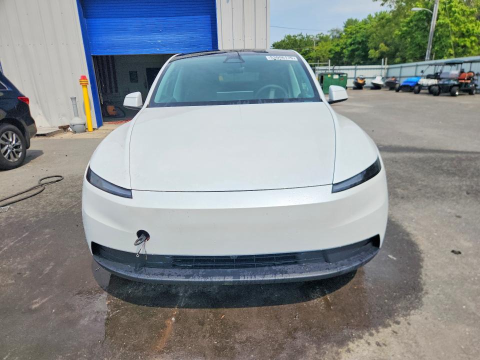 Photo 5 from auction – 2026 TESLA MODEL Y with VIN 7SAYGDED8TA690698