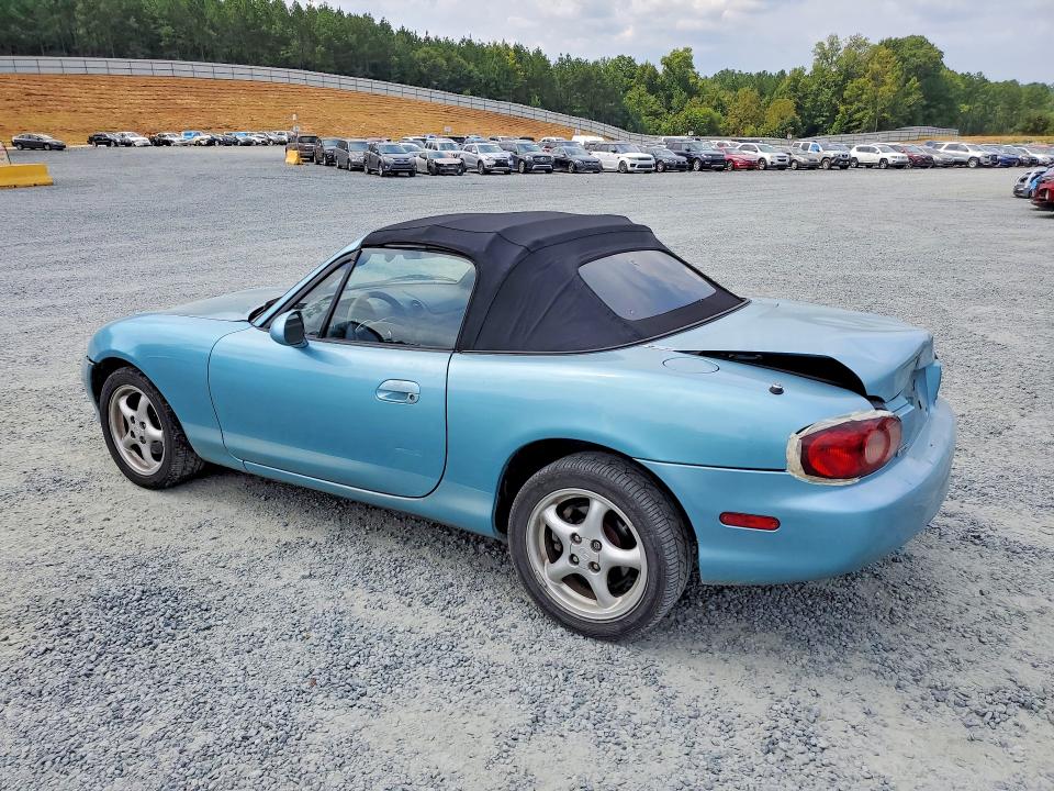 Photo 2 from auction – 2002 MAZDA MX-5 MIATA with VIN JM1NB353920232877