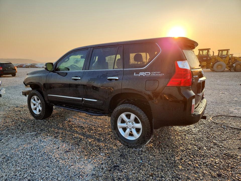 Photo 2 from auction – 2011 LEXUS GX with VIN JTJJM7FX9B5020353