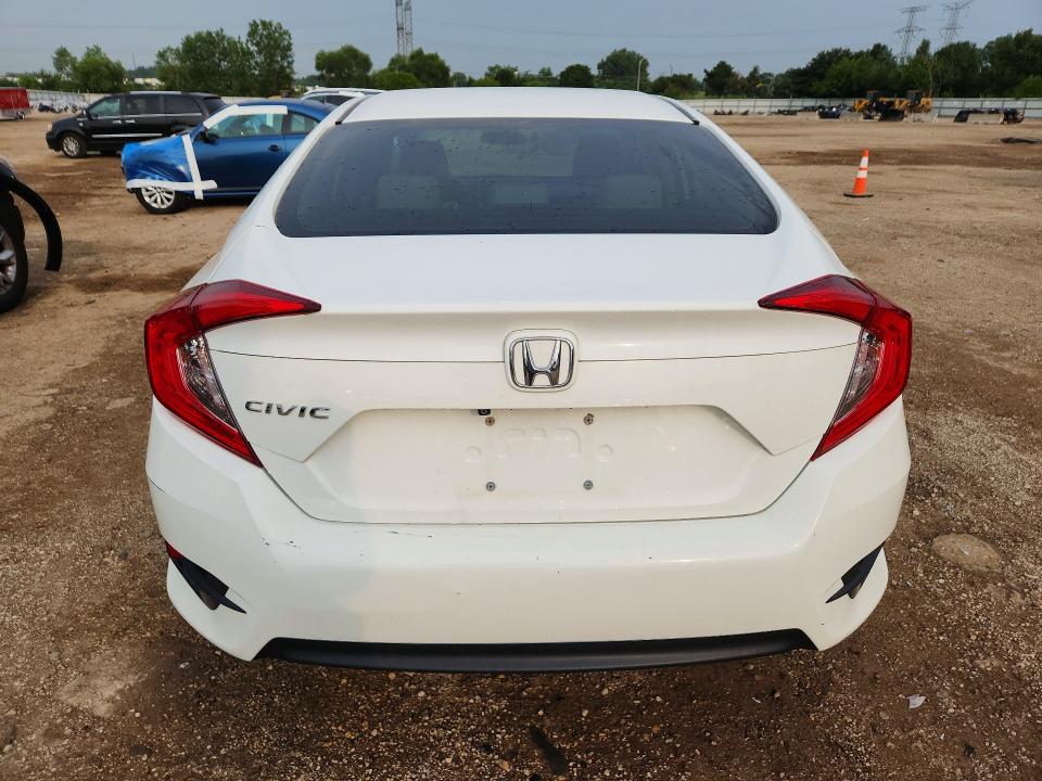 Photo 6 from auction – 2018 HONDA CIVIC with VIN 19XFC2F51JE023490